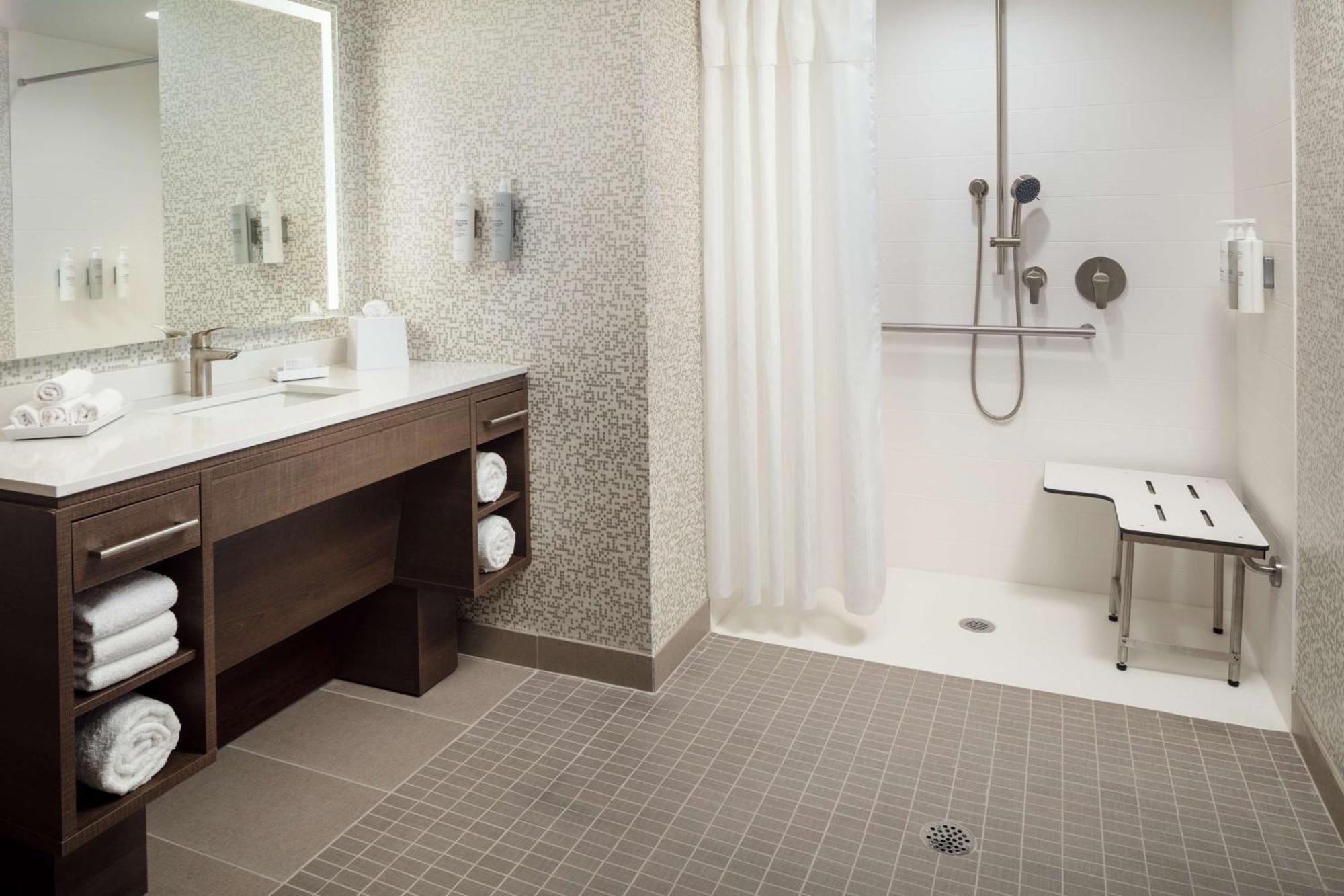 Home2 Suites By Hilton Wilmington Medical Park Downtown Екстериор снимка